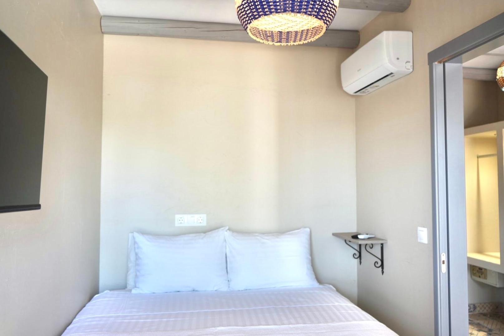 George Suites Stegna Archangelos  Exterior foto