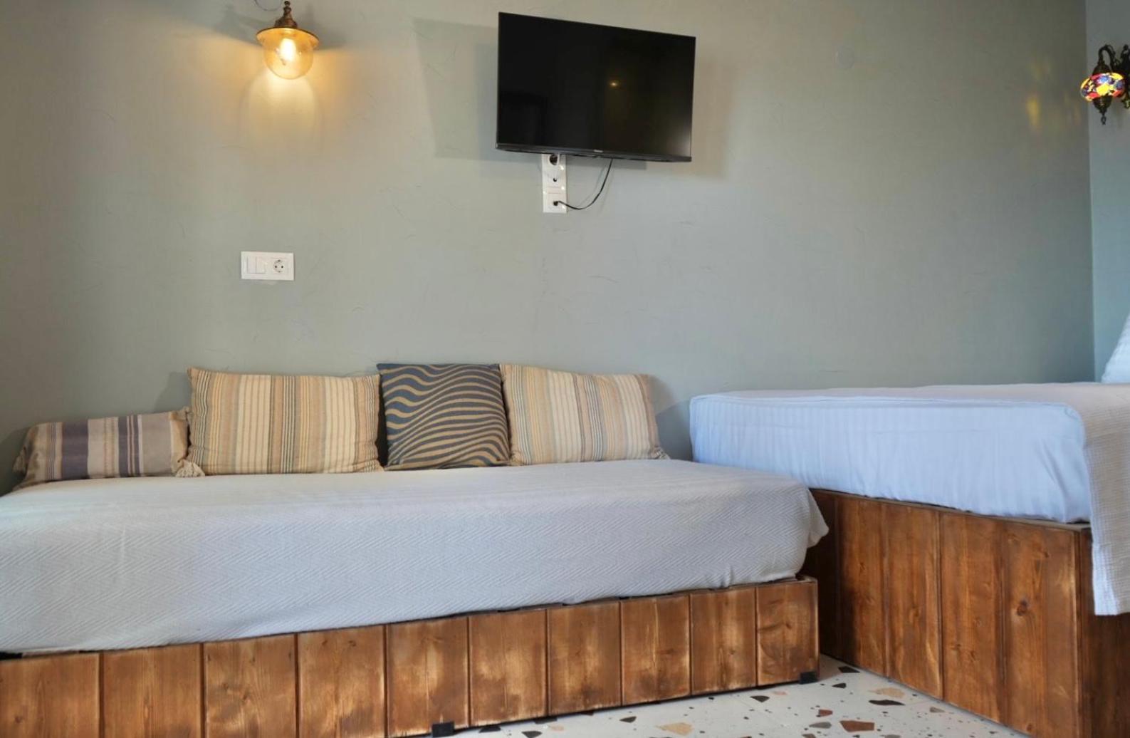 George Suites Stegna Archangelos  Exterior foto